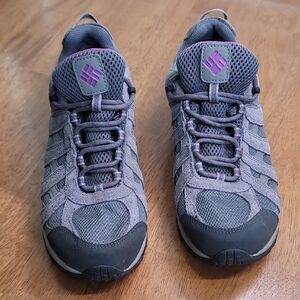 Columbia Women's Gray and Purple Athletic Shoes